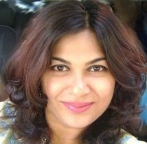 Headshot of Javeria Hashmi